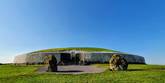 A Guide To Visiting The Boyne Valley (And Newgrange!) From A Local Tour Guide